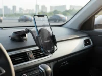 Suporte Veicular Ugreen Smartphone Carro Ajustável